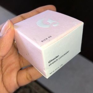 Glossier Stretch Concealer